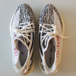 Yeezys Men's 11 UA WORN ONCE